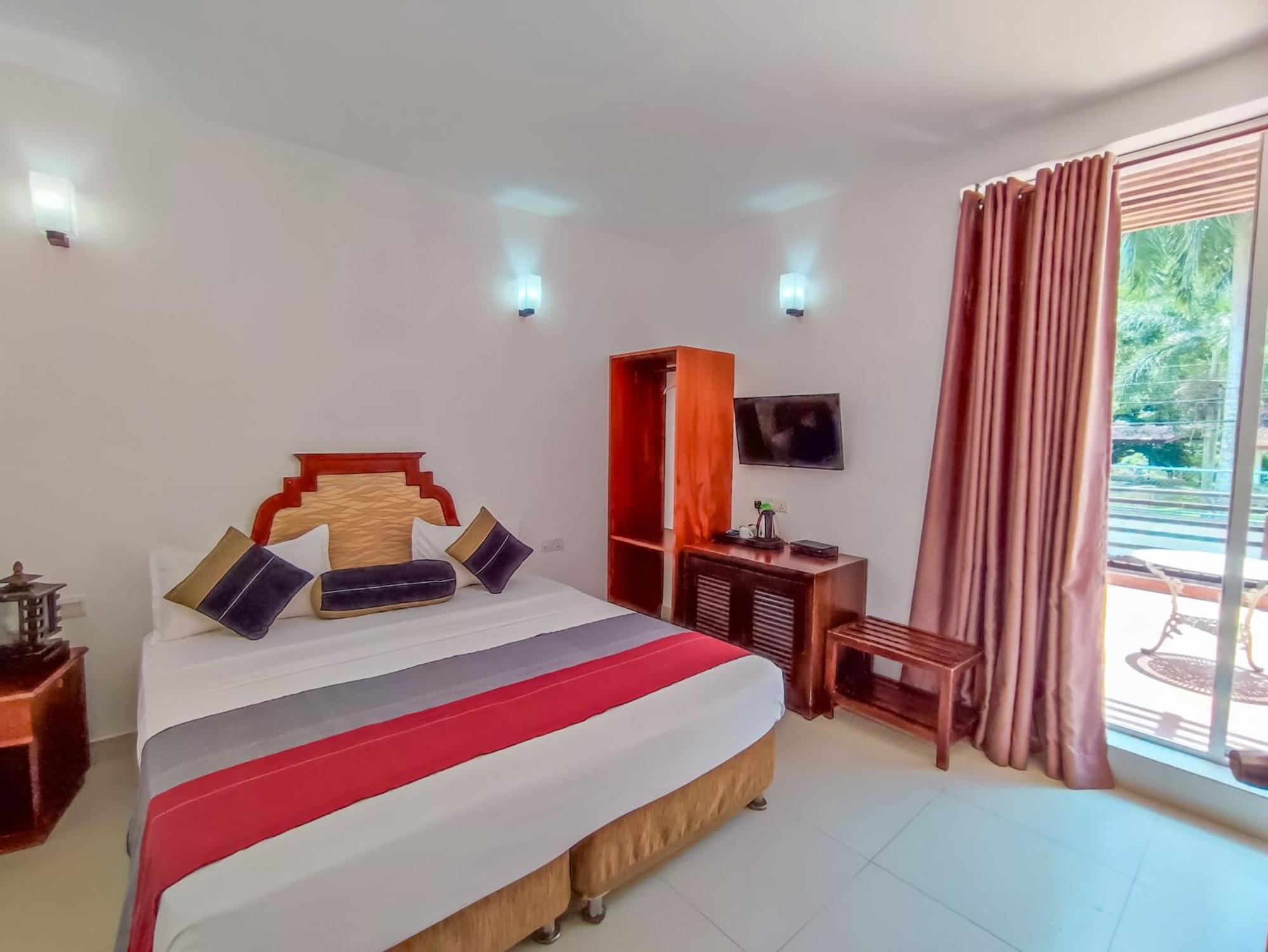 Hotel Elephant Park - New Deal! Half Off Airport Pickups Available Pinnawala  Esterno foto