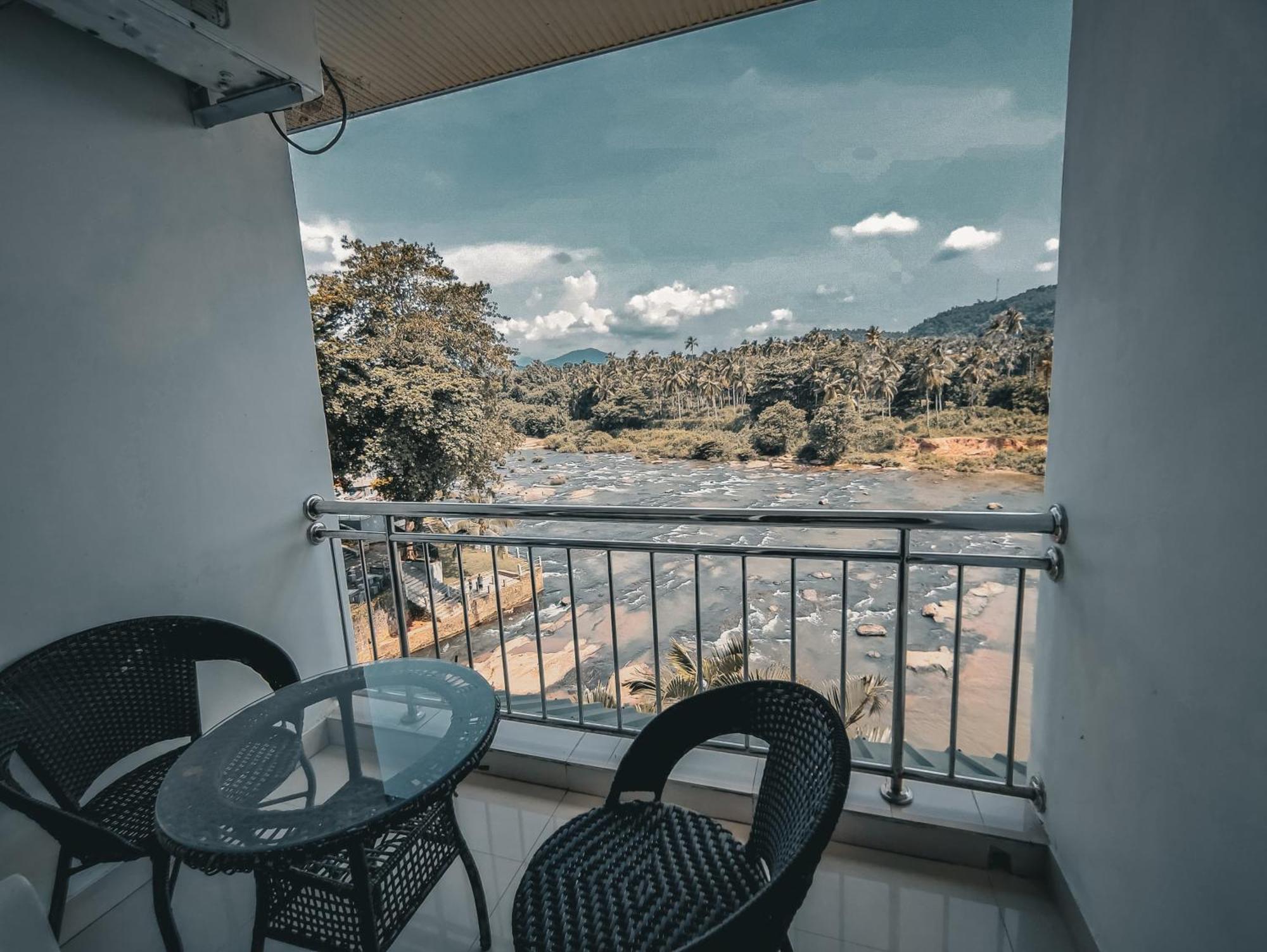 Hotel Elephant Park - New Deal! Half Off Airport Pickups Available Pinnawala  Esterno foto